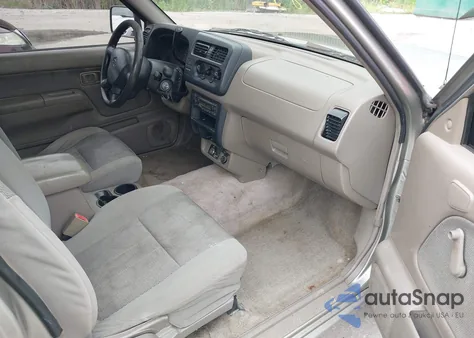 2001 Nissan Frontier Xe из США, поврежденный, VIN 1N6DD26S31C377171